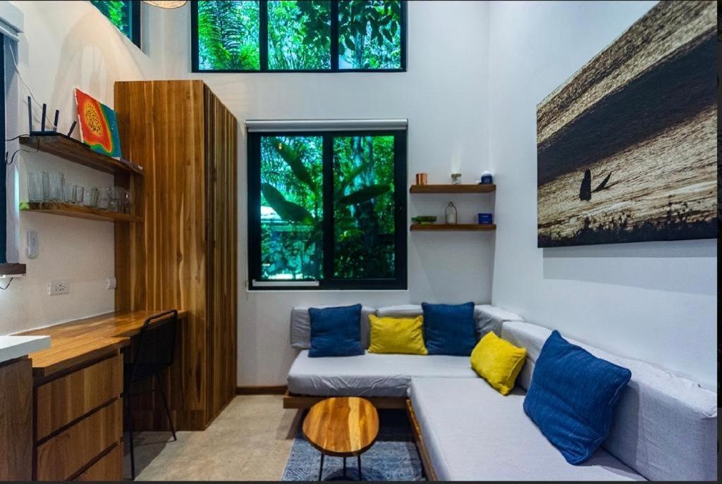 Condo Vnv Walking Distance To The Beach Носара Екстериор снимка
